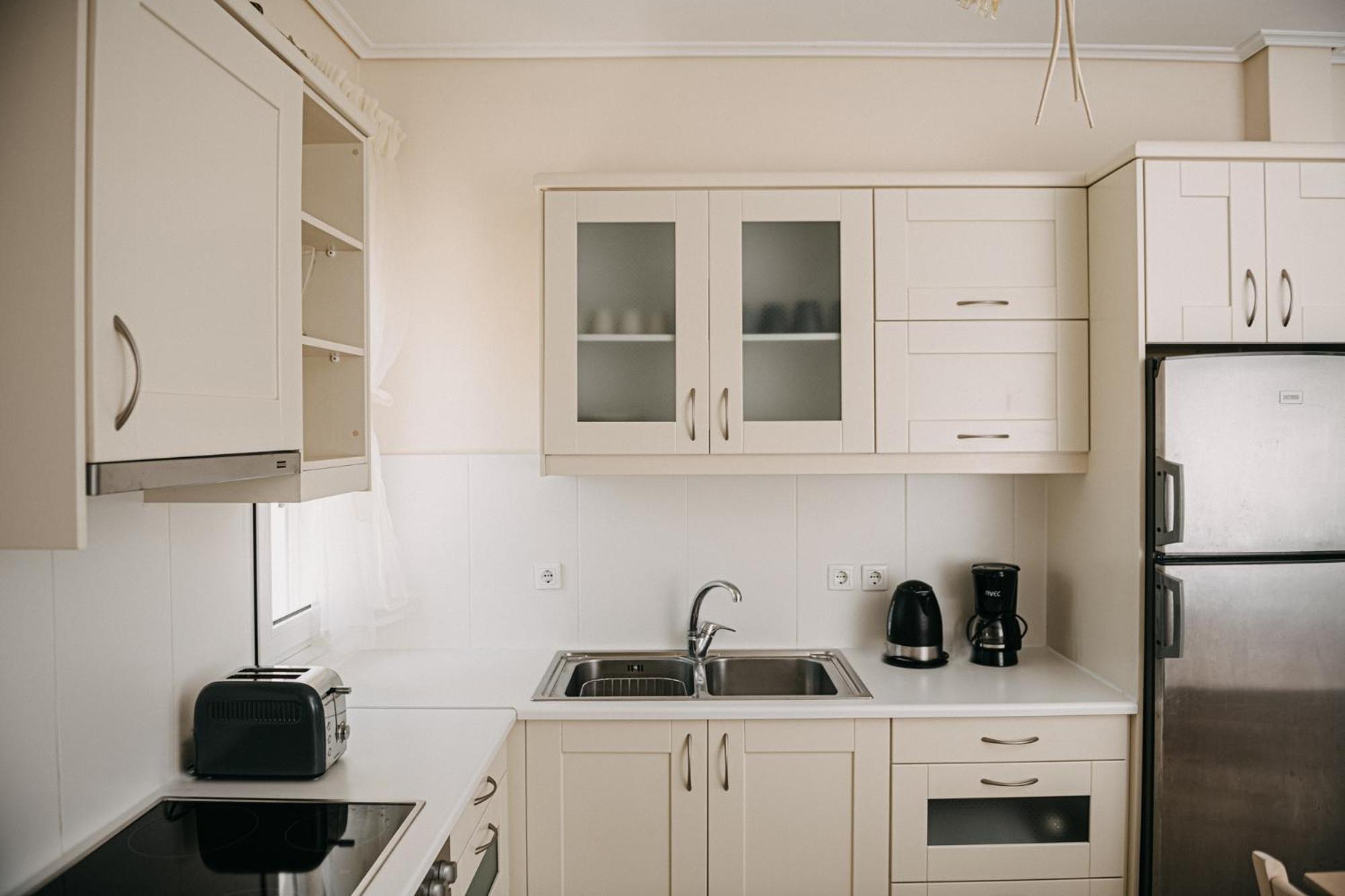 Nereides Luxury Villas กาโตอัลมีรี ภายนอก รูปภาพ